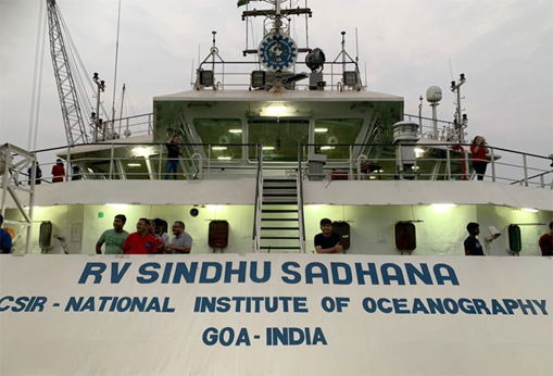 Scientists doing genome mapping of Indian Ocean