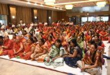 Devotees were overwhelmed by listening to Shri Krishna's birth story