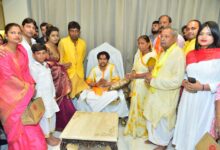 The katha that took place in Greater Noida is considered to be the biggest katha of India so far. People expressed gratitude to the chief organizer Shailendra Sharma